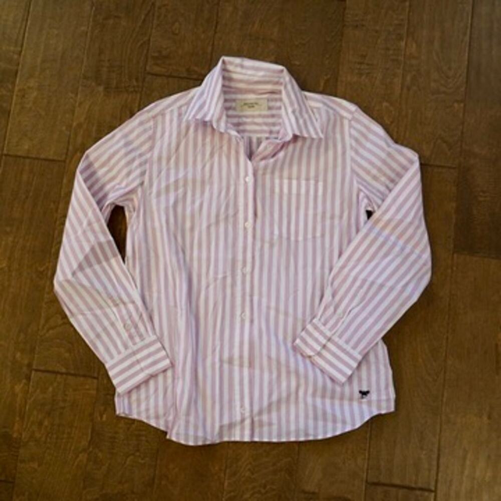 Weekend Maxmara Long Sleeve Button Down Striped T… - image 1